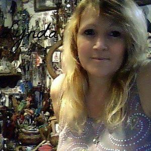 Meet your Posher, Lynda